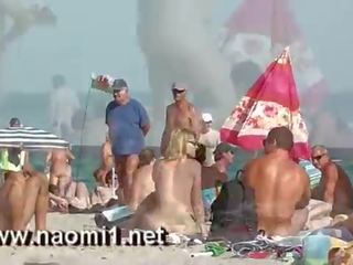 Naomi1 handjob ein jung junge auf ein öffentlich strand